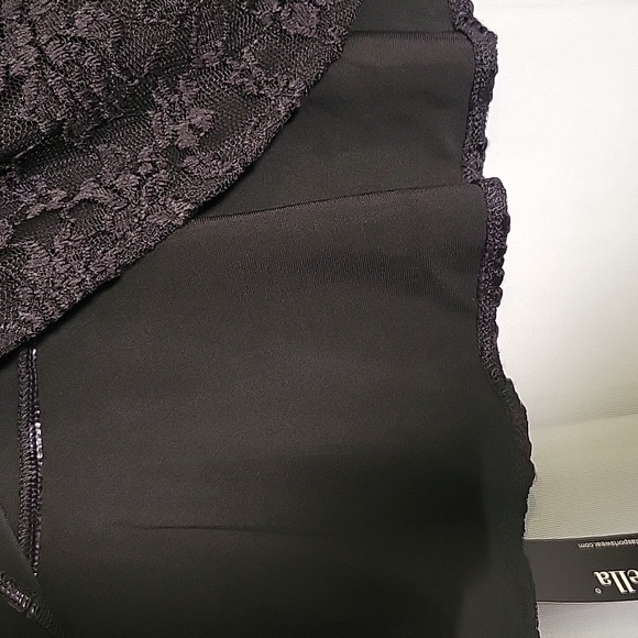 Rafaella Black Lace Peplum Top Petite Large - Picture 9 of 12